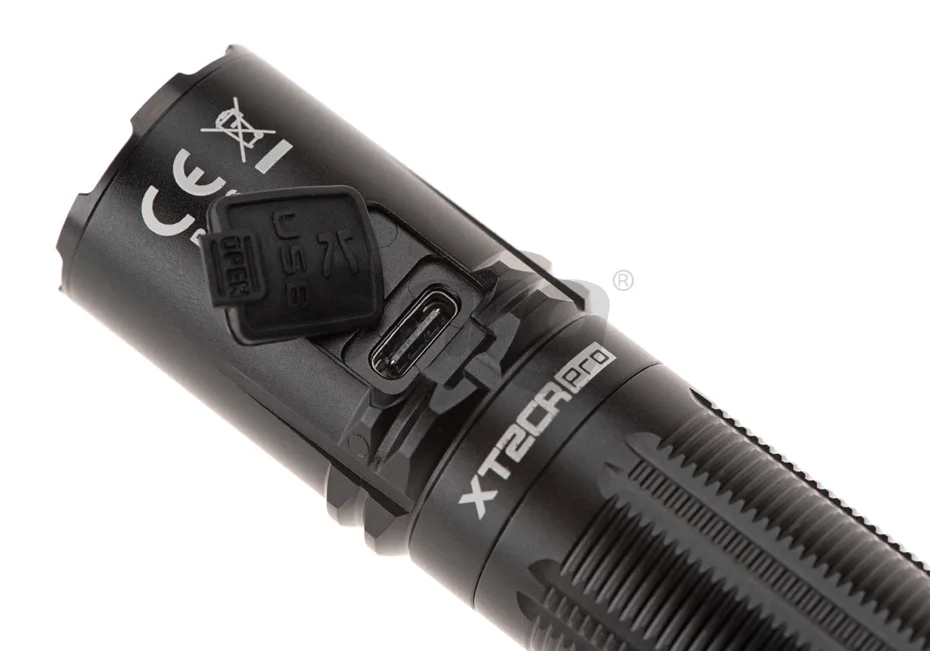 Klarus lanterna XT2CR PRO 2100 lumen 2